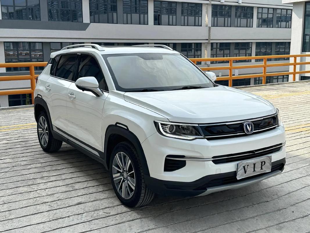 长安cs35plus油箱多少升 长安cs35plus14t油箱多大