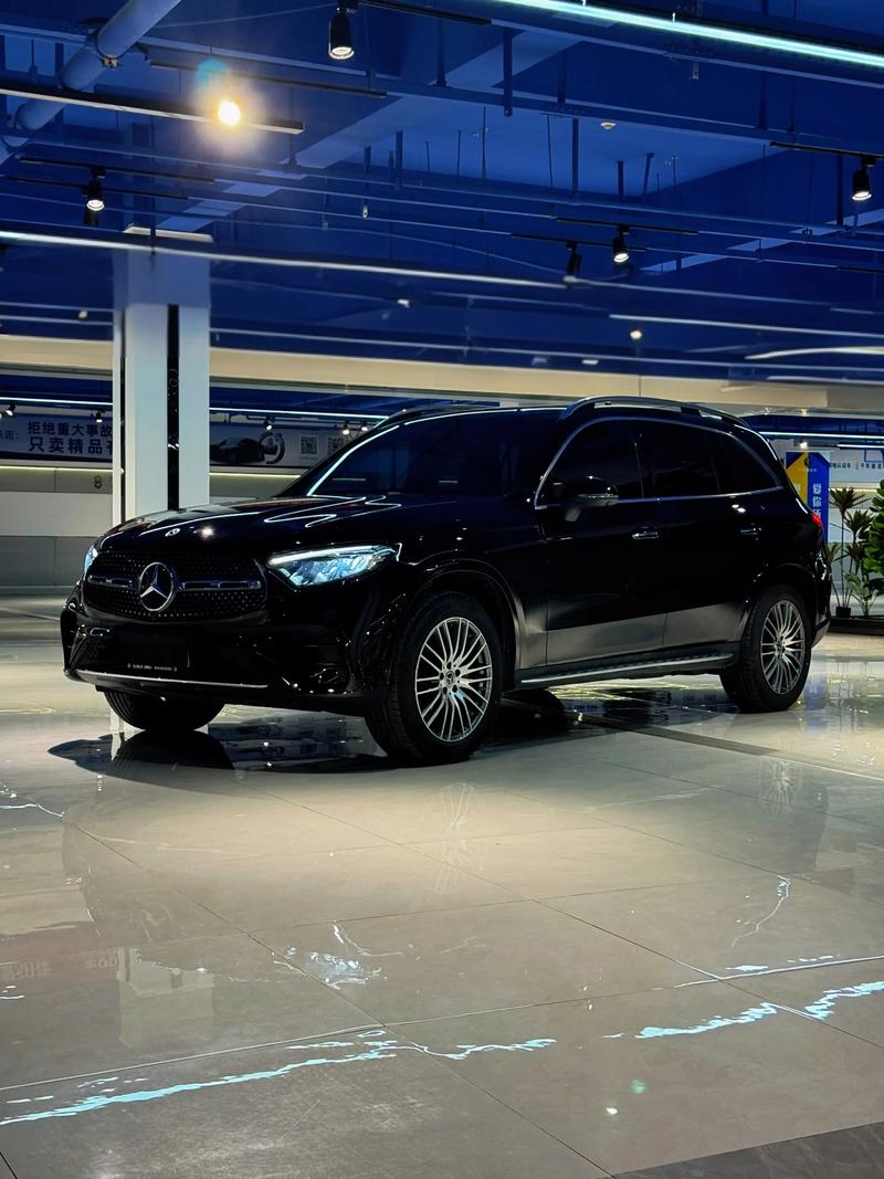 奔驰300suv新车报价2023款,奔驰300suv报价 车型